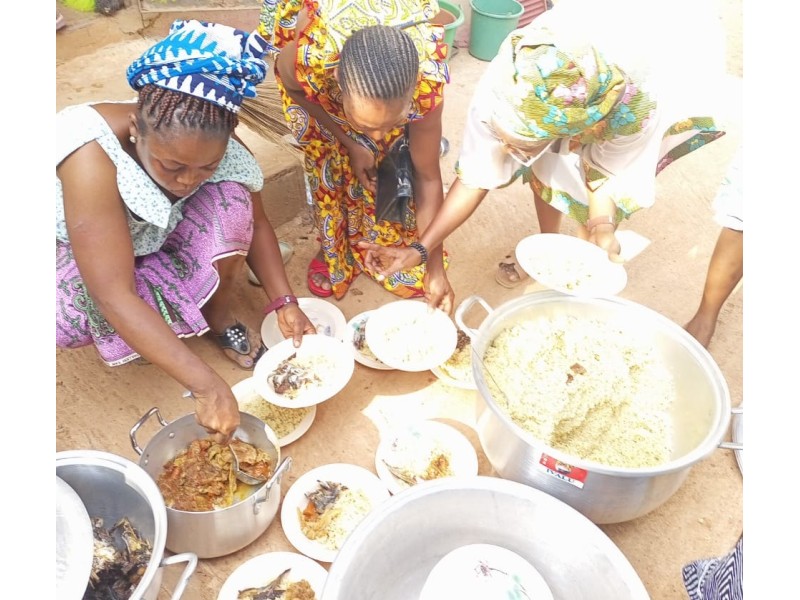 Gemeinsam ein Lächeln schenken: Spenden Sie für schutzbedürftige Menschen 